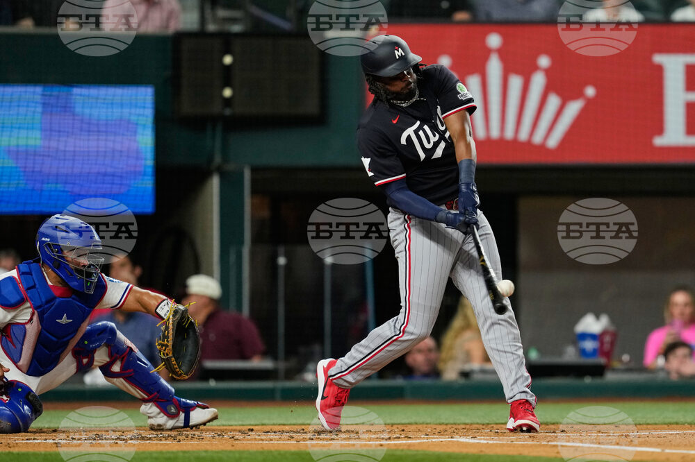 Twins Rangers Baseball