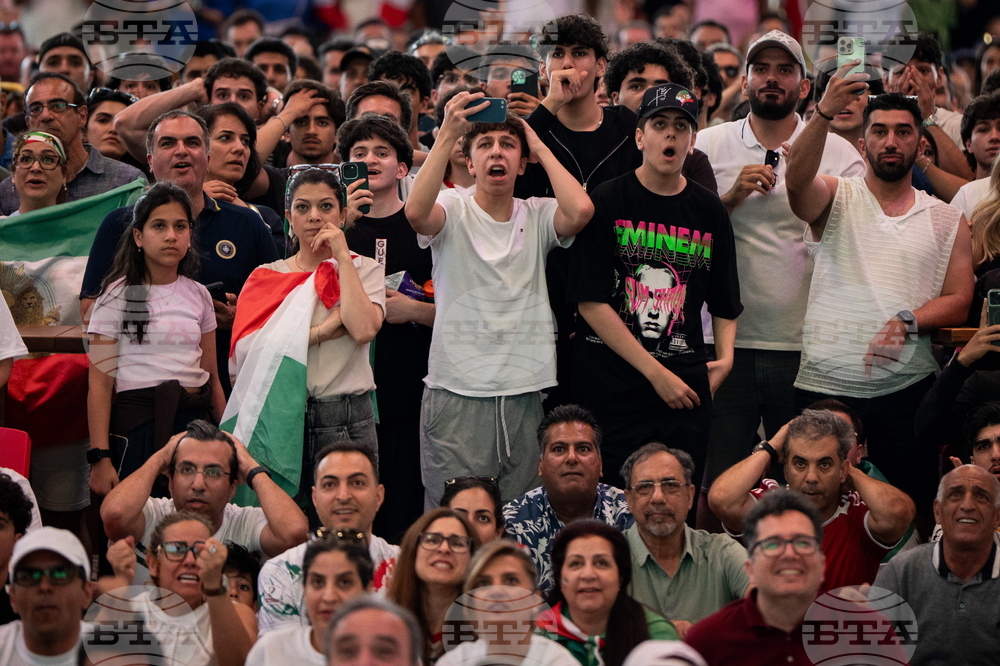 Canada WCup Reaction Soccer