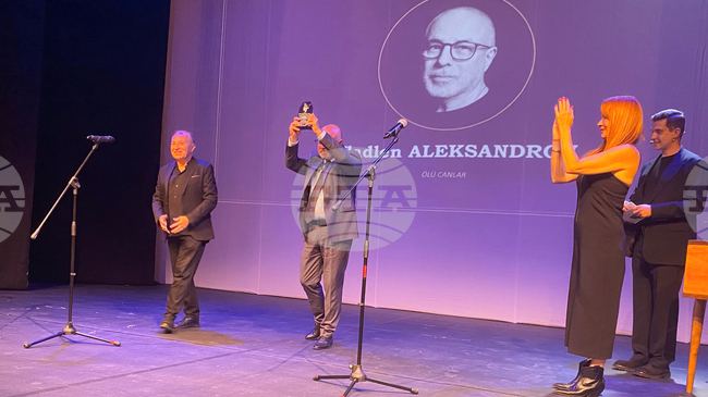 Vladlen Aleksandrov Receives Special Award for Directing Bulgarian-Turkish Theatre Co-Production "Dead Souls"