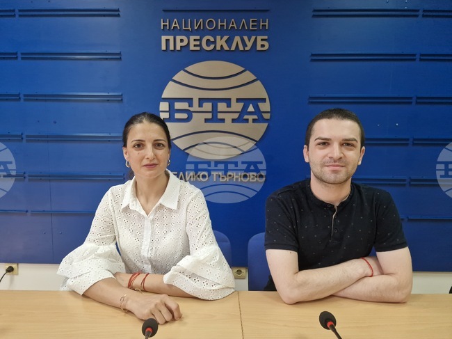 Близо 200 деца и младежи от фолклорния танцов ансамбъл „Болярче“ ще участват в благотворителен спектакъл във Велико Търново 