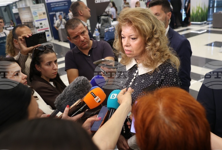 President Iotova Describes Monday's Arson Attack on Bulgarian Embassy Vehicles in Skopje as "Attack on Bulgaria"