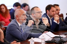 Народно събрание - Комисия по икономическа политика, инвестиции и индустрия