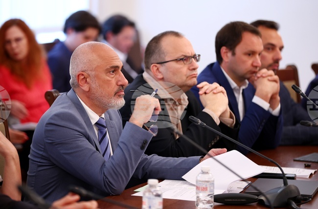 КФН пое ангажимент да изработи предложение за нормативна промяна, отнасяща се до сезонността и срочността на застраховките на мотористите