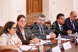 Народно събрание - Комисия по икономическа политика, инвестиции и индустрия