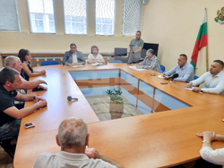 Добрич - Областен управител - среща