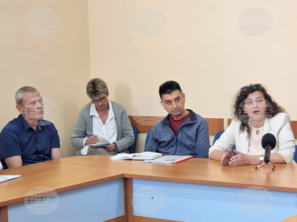 Добрич - Областен управител - среща