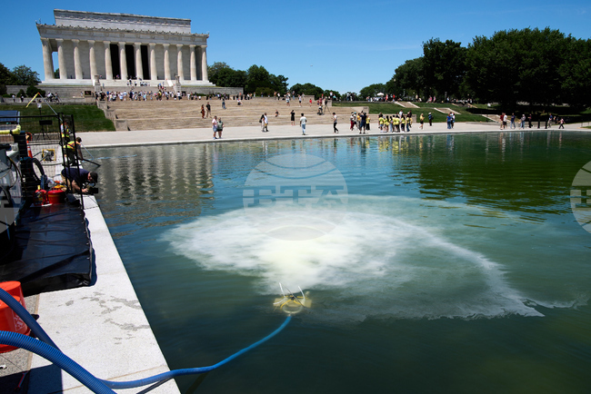 Lincoln Memorial Reflecting Pool