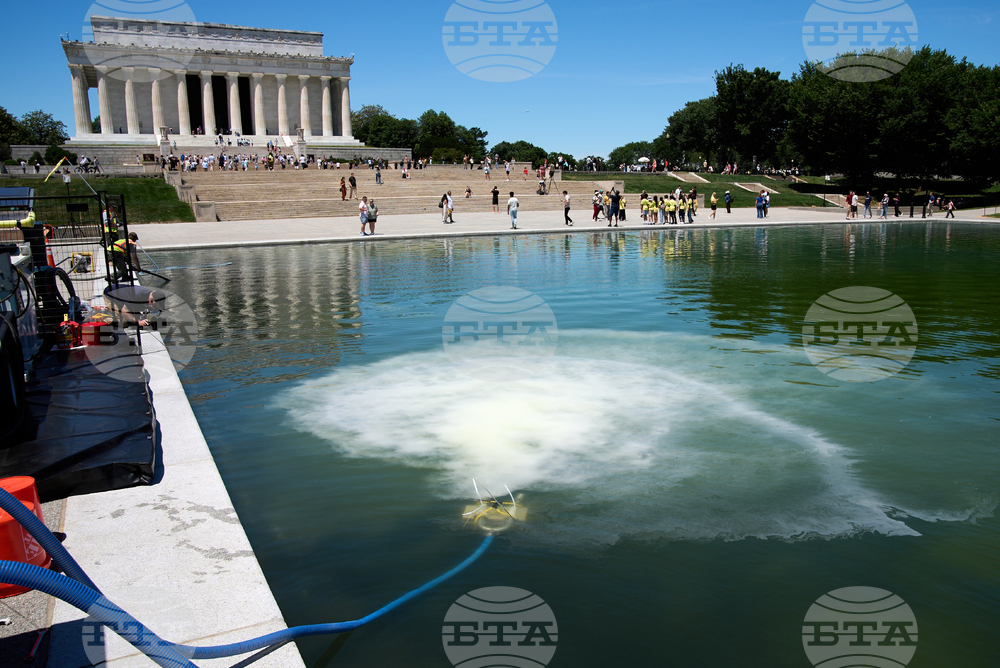 Lincoln Memorial Reflecting Pool