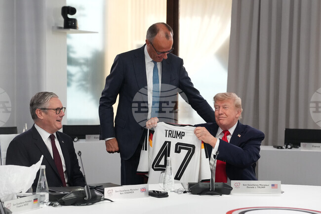 APTOPIX France G7 Summit