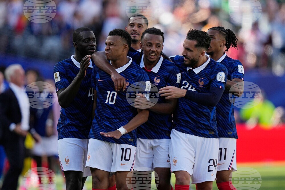 Senegal France WCup Soccer