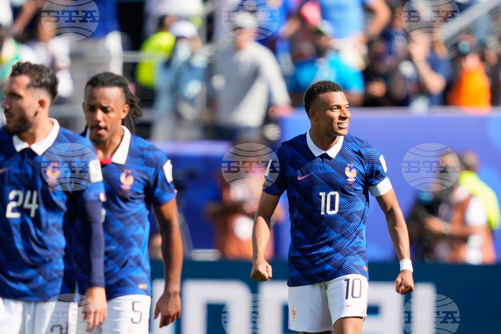 Senegal France WCup Soccer