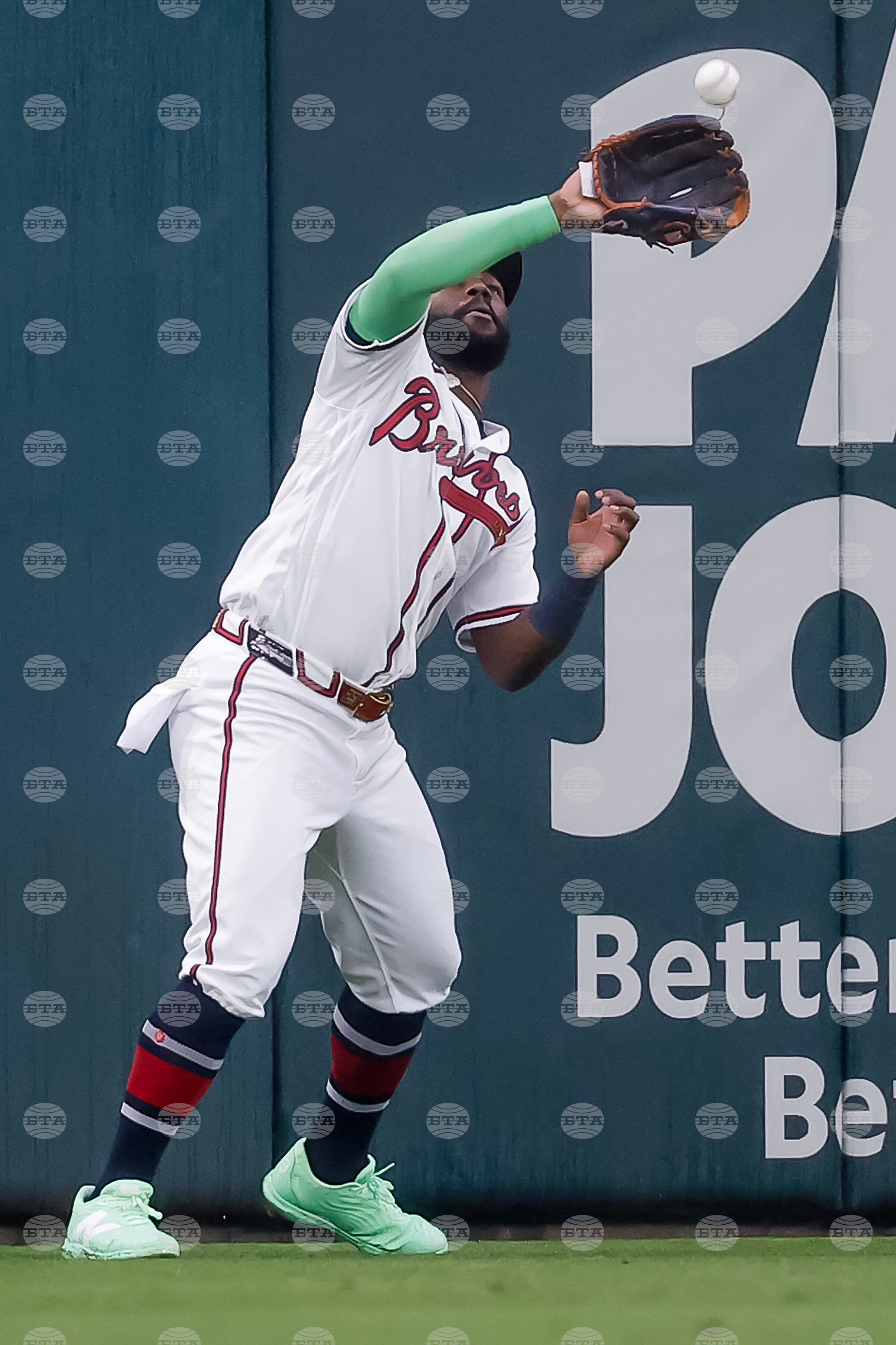 Giants Braves Baseball