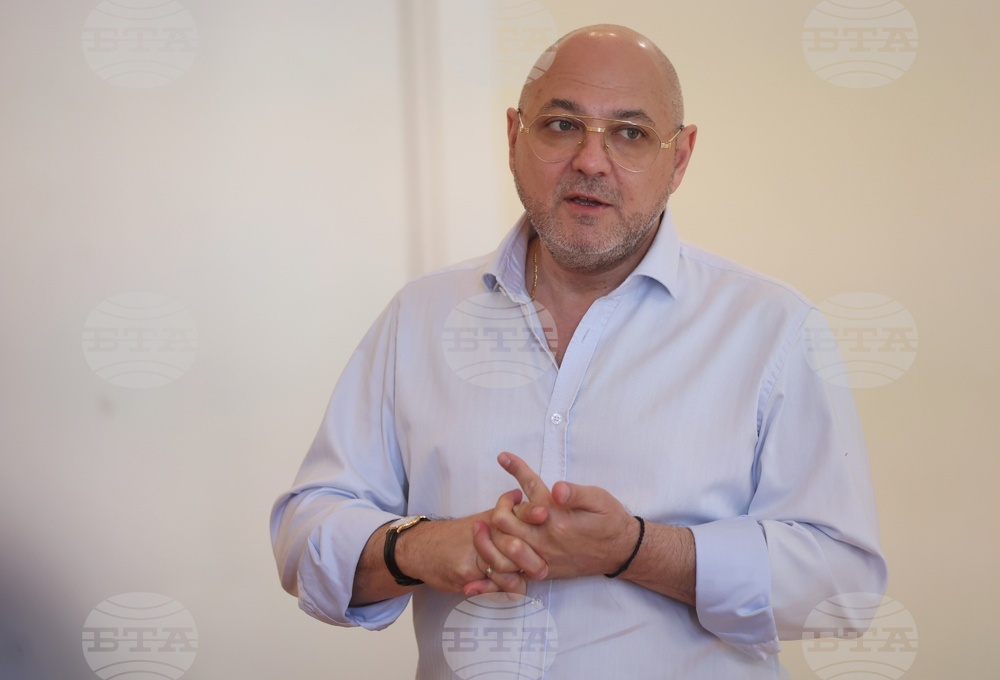 Националната музикална академия вече е платформа за култура, а не само образователна институция, каза ректорът проф. Сава Димитров