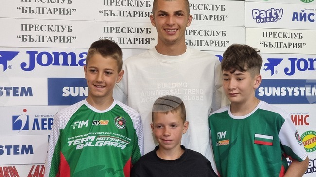 Мотополигон "Горна Росица" приема този уикенд едни от най-добрите европейски състезатели в класовете ЕМХ65 и ЕМХ85