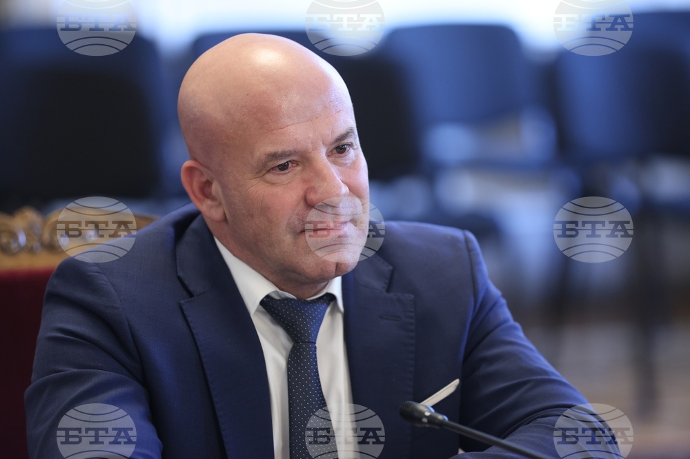 Народно събрание - Комисия по въпросите на младежта и спорта - заседание