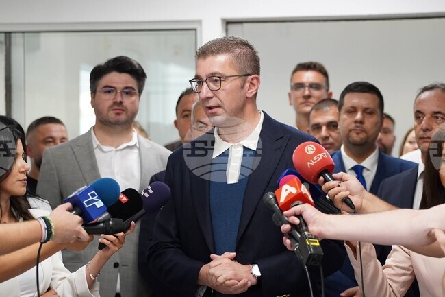 Мицкоски: Очаквам изясняване на всичко около палежа на българските дипломатически автомобили; не бих бързал с квалификациите 