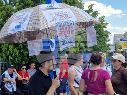 Румъния - Букурещ - протест на учители