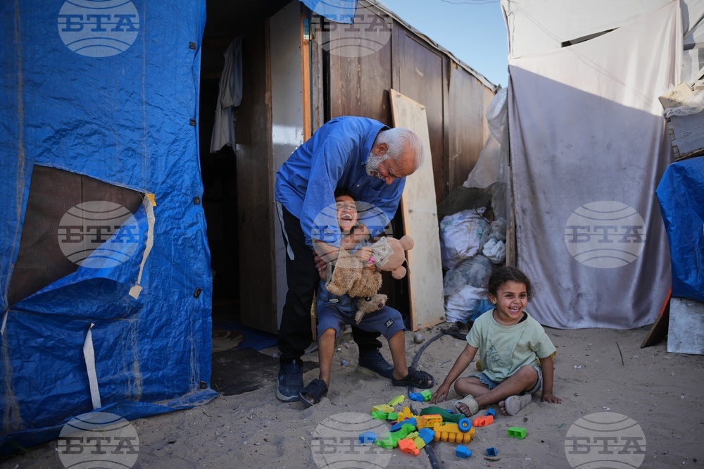 Gaza's Orphans Photo Essay