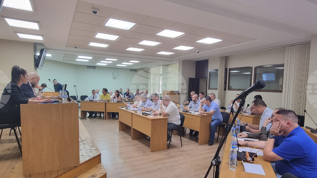 Общинските съветници в Плевен отмениха свое решение, върнато за ново обсъждане от областния управител