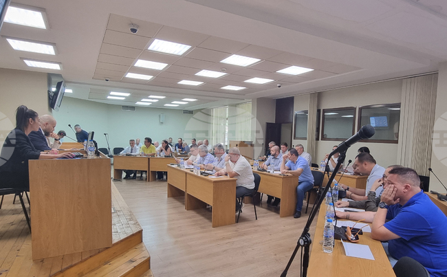 Общинските съветници в Плевен отмениха свое решение, върнато за ново обсъждане от областния управител