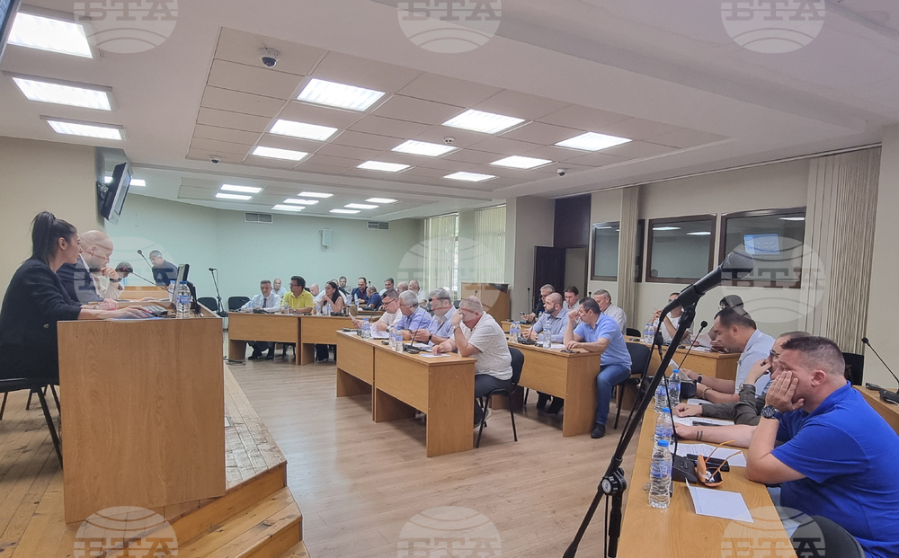 Плевен - Общински съвет - извънредно заседание