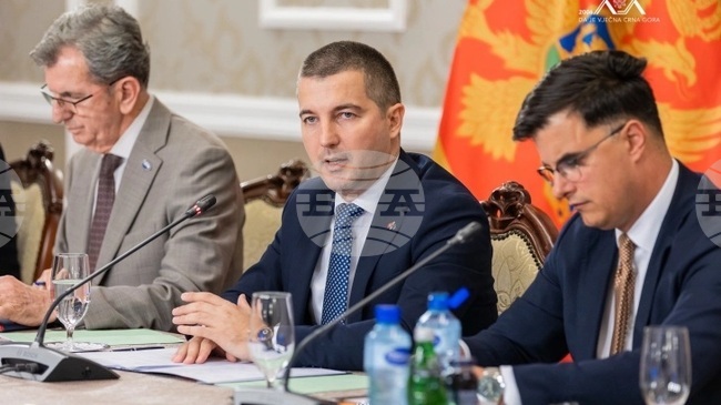 МИНА: Управлението на избирателните списъци в Черна гора не трябва да се разглежда като проблем, насочен срещу когото и да било, каза вицепремиерът Бечич
