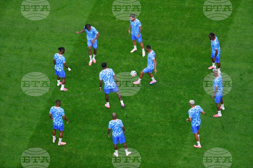 Congo Portugal WCup Soccer