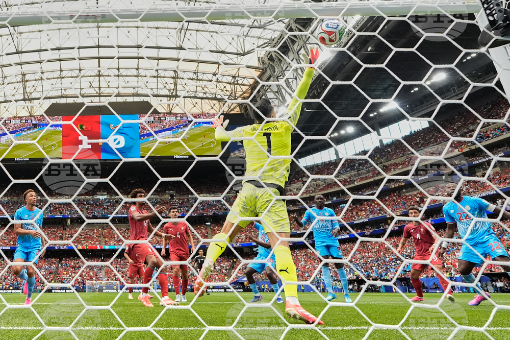 Congo Portugal WCup Soccer