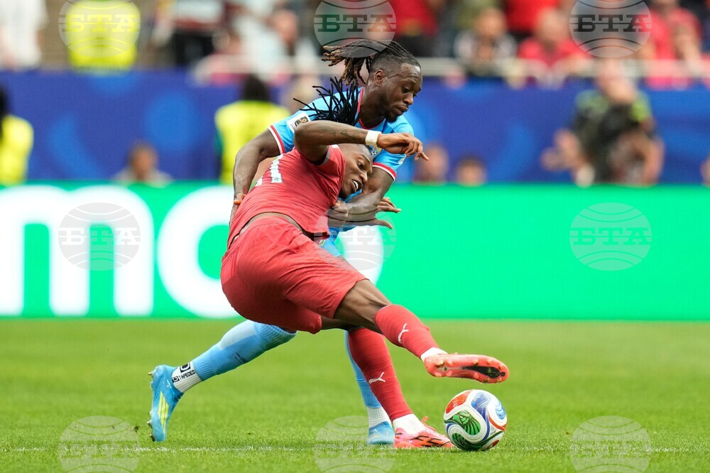 Congo Portugal WCup Soccer