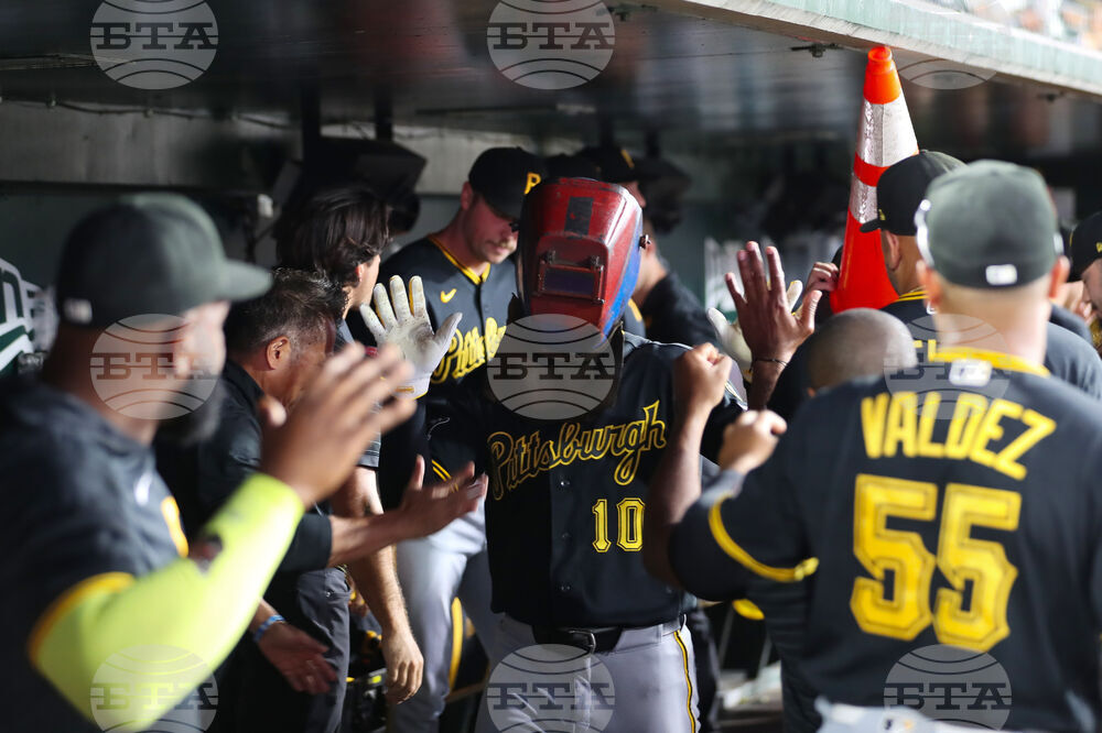 APTOPIX Pirates Athletics Baseball