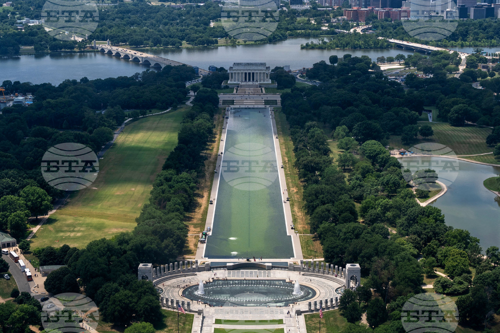 Lincoln Memorial Reflecting Pool