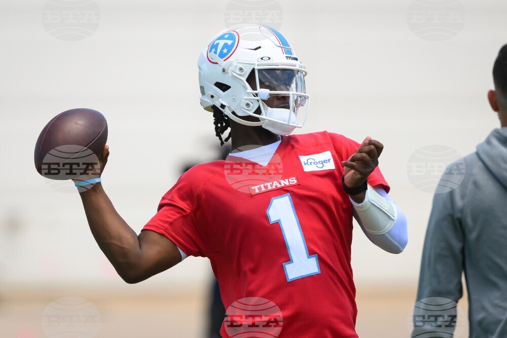 Titans Football