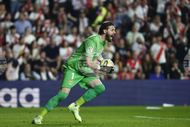 Вратарят на националния отбор на Република Северна Македония Столе Димитриевски: "Ще отдадем почит на жертвите на пожара в нощния клуб"