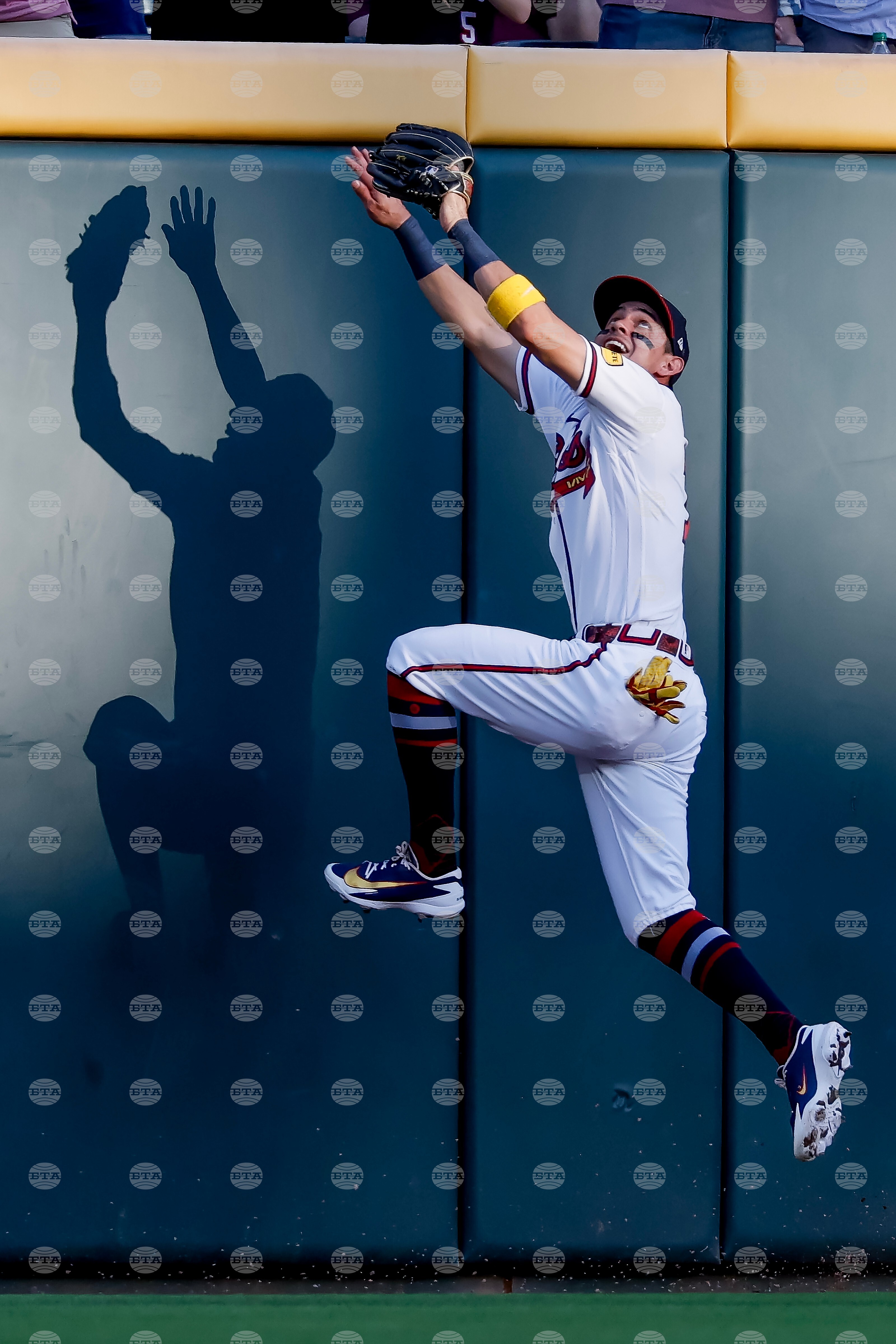 Giants Braves Baseball