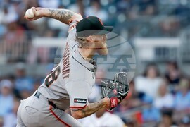 Giants Braves Baseball