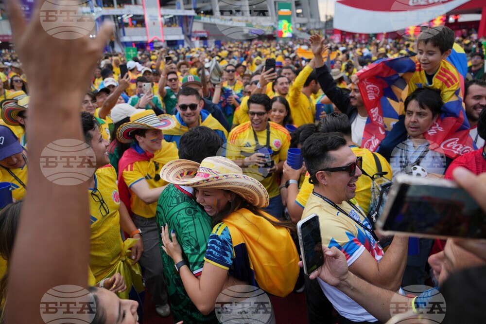Colombia Uzbekistan WCup Soccer