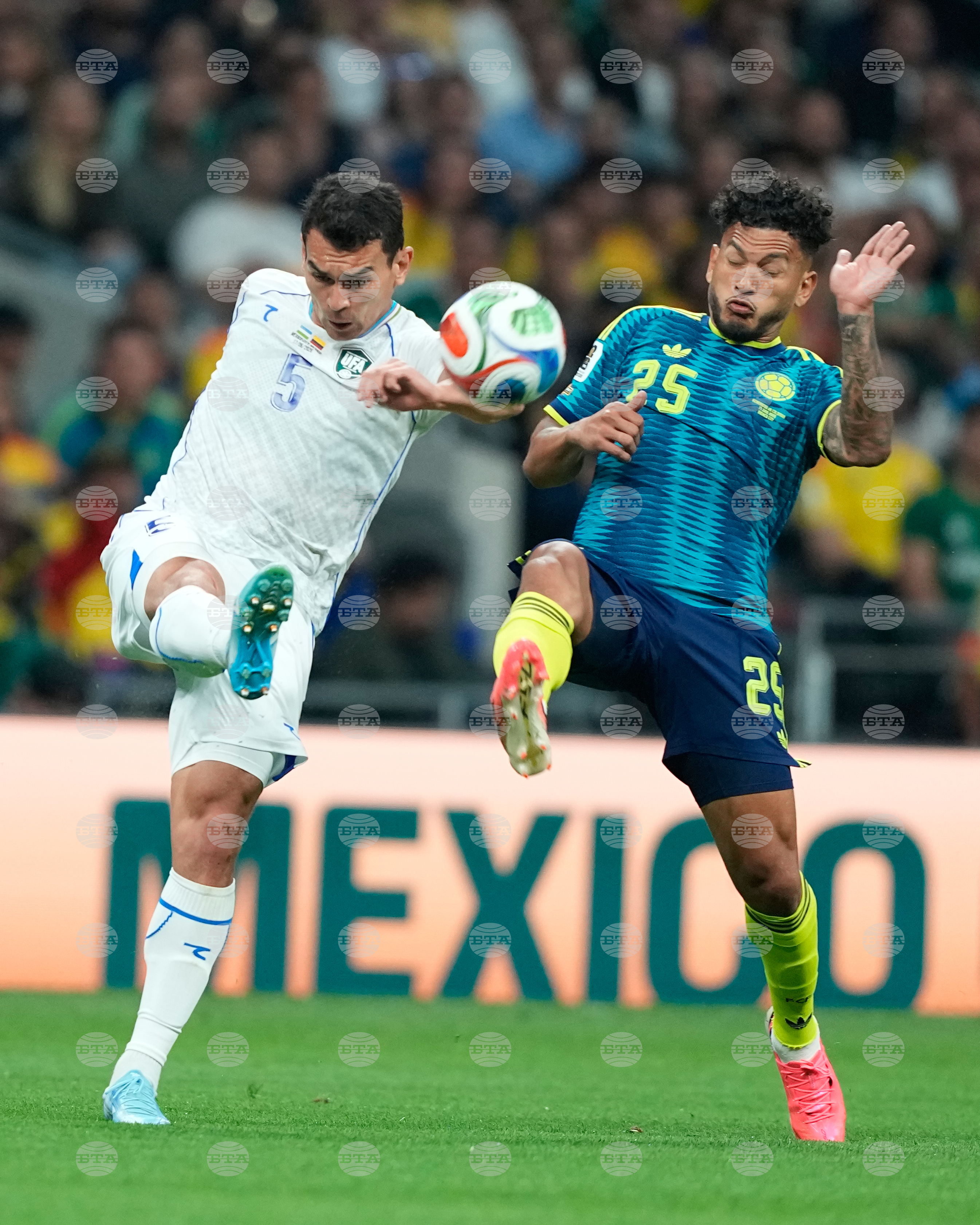 Colombia Uzbekistan WCup Soccer