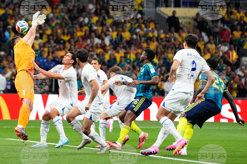 Colombia Uzbekistan WCup Soccer