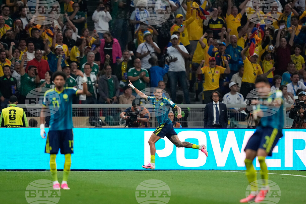 Colombia Uzbekistan WCup Soccer