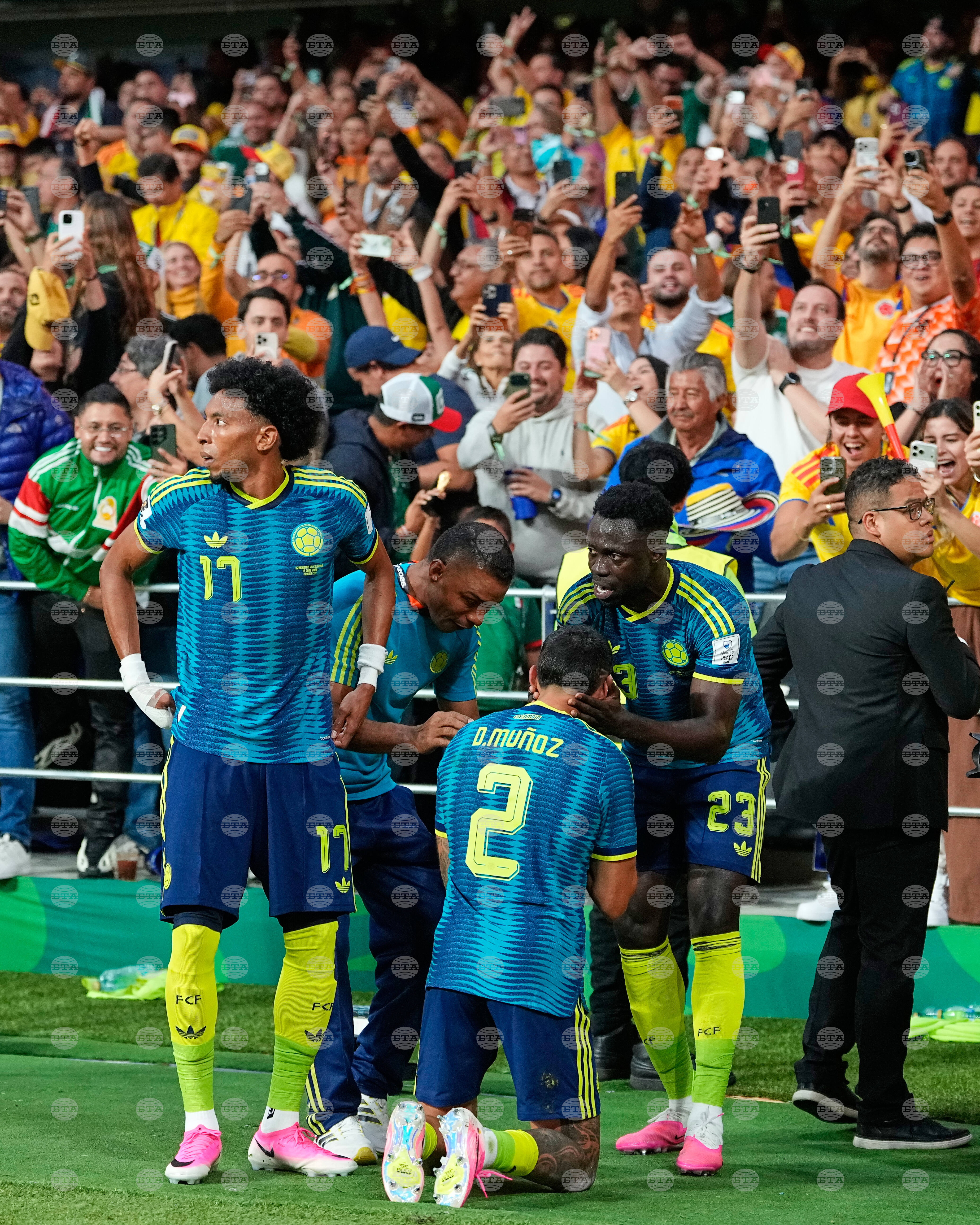 Colombia Uzbekistan WCup Soccer