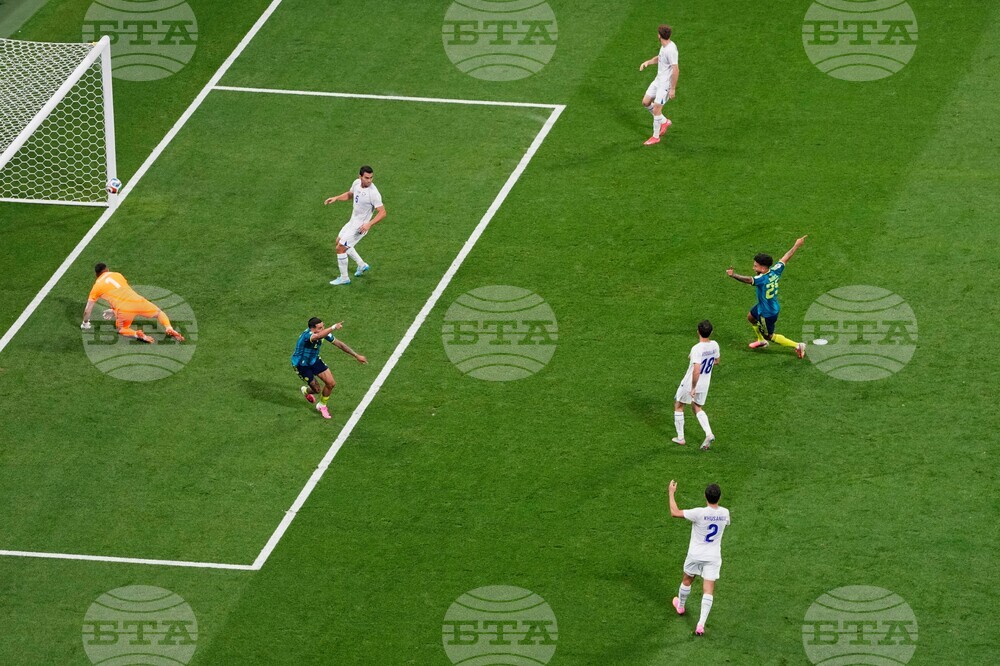 Colombia Uzbekistan WCup Soccer