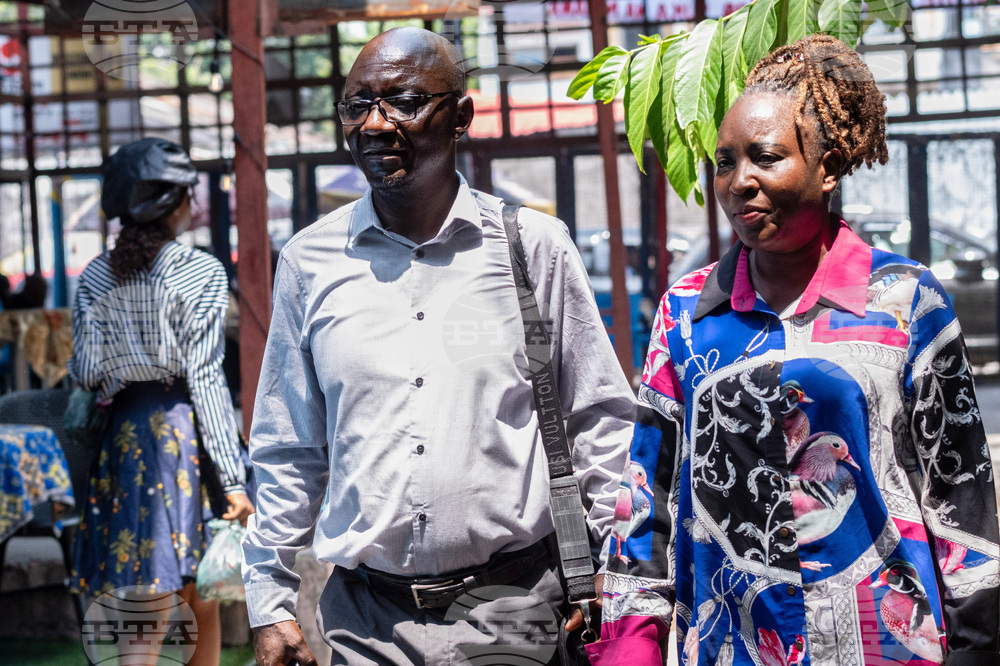 Congo Dying Mothers Male Heirs