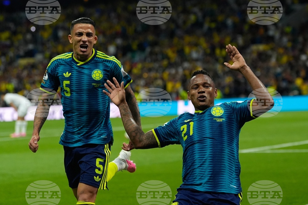 Colombia Uzbekistan WCup Soccer