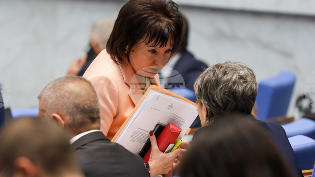 Парламентът прие окончателно на второ четене промените в НПК, с които се въвежда съдебен контрол върху 72-часовото задържане от прокурор