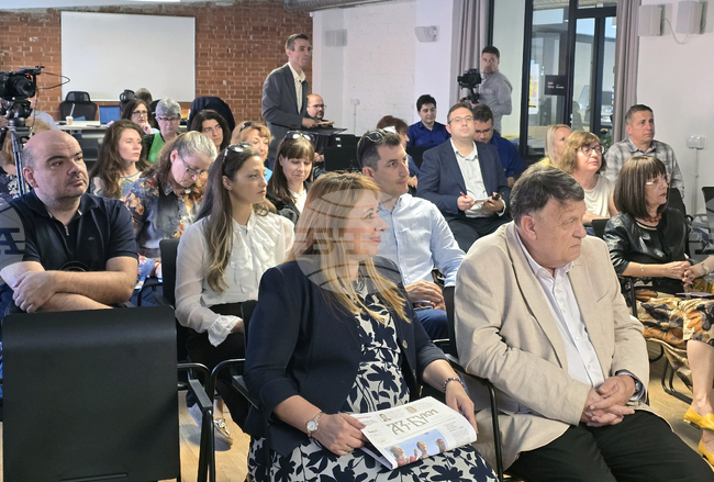 Националното издателство за образование и наука „Аз-буки“ представи портал за отворен достъп до близо 8500 научни публикации