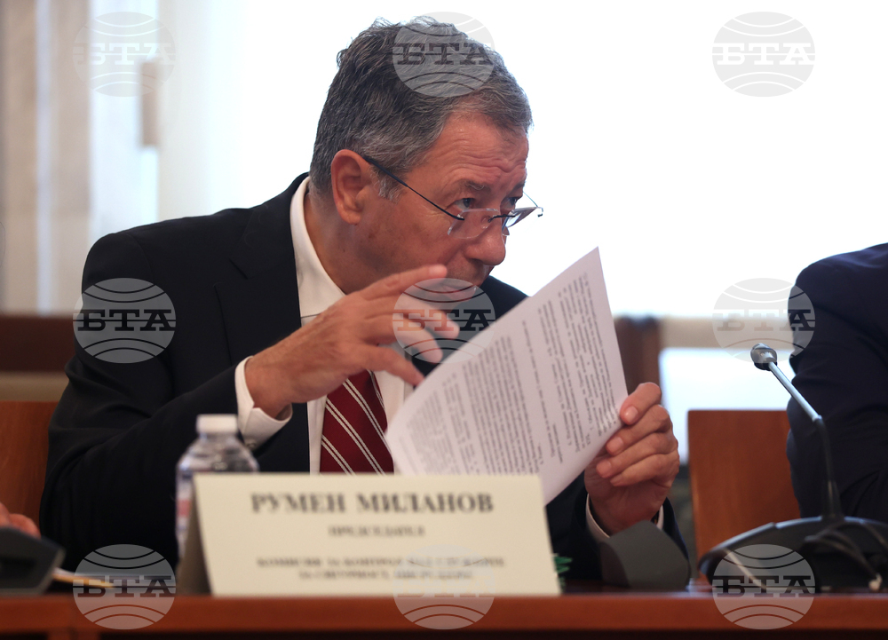 Комисия за контрол над службите за сигурност, прилагането и използването на специалните разузнавателни средства и достъпа до данните по Закона за електронните съобщения - заседание