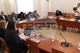 Комисия за контрол над службите за сигурност, прилагането и използването на специалните разузнавателни средства и достъпа до данните по Закона за електронните съобщения - заседание