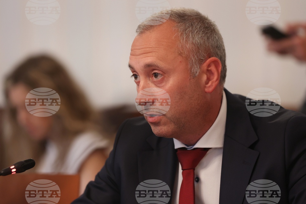 Комисия за контрол над службите за сигурност, прилагането и използването на специалните разузнавателни средства и достъпа до данните по Закона за електронните съобщения - заседание