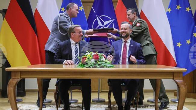 ПАП: Няма сигурност без Полша и без Германия, заяви полският министър на отбраната при подписването на споразумение между Варшава и Берлин 
