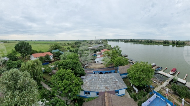 Водните нива на Дунав край Румъния достигат най-ниските си стойности за последните 30 години, затруднявайки земеделието и корабоплаването